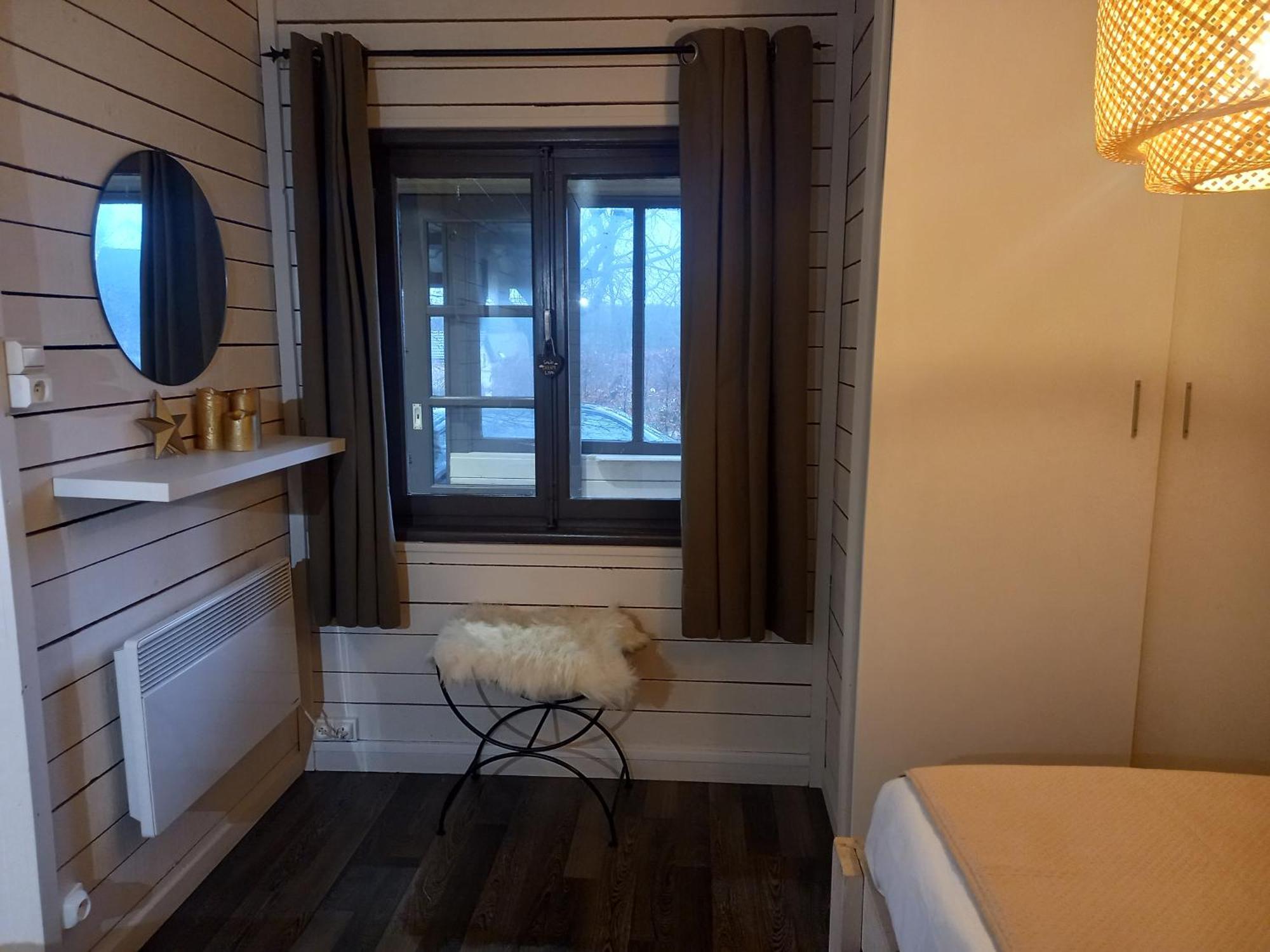 ロベールヴィル Le Chalet Du Lacヴィラ エクステリア 写真